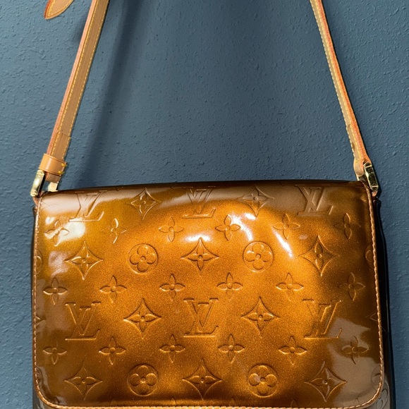 Louis Vuitton Bronze Vernis Monogram Shoulder Bag Thompson Street - Picture 2 of 10